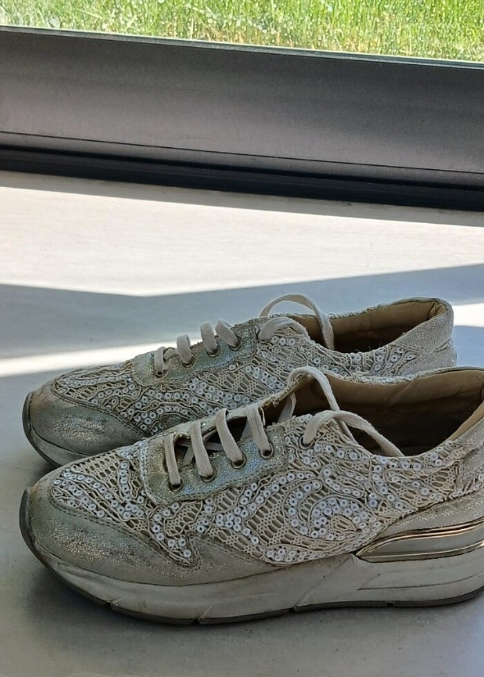 Spor Ayakkabı - Görsel 3