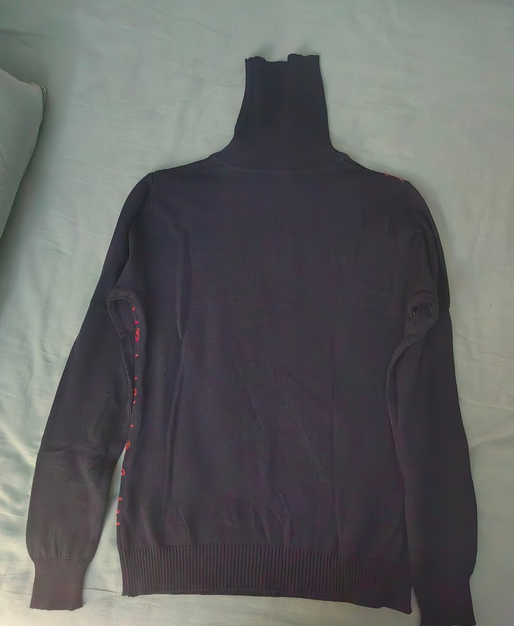 Kırmızı Yıldız Desenli Balıkçı Yaka Kadın Kazak - Görsel 2