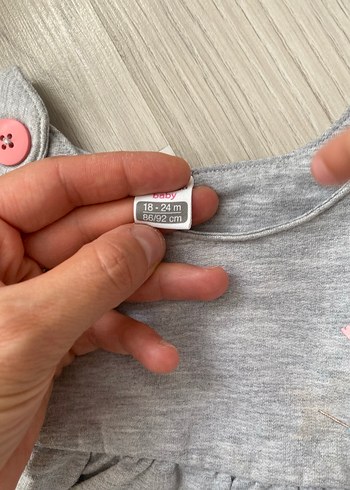 Kız Çocuk Gri Baskılı Fırfırlı Elbise - Görsel 2