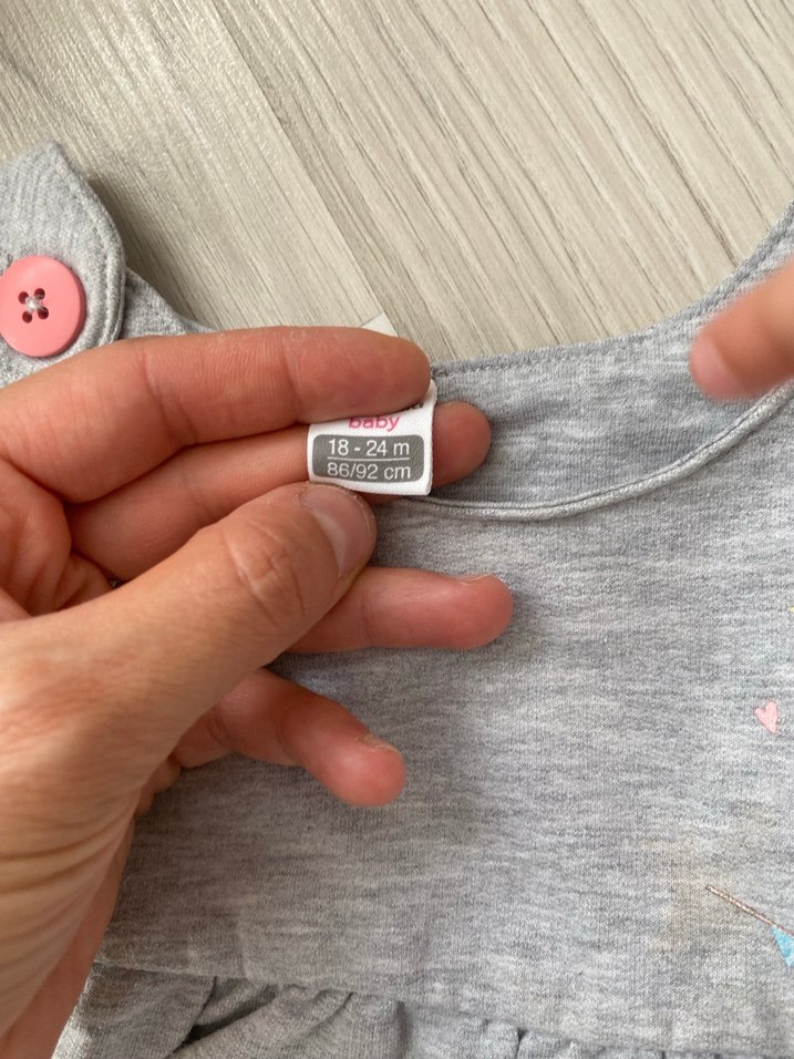 Kız Çocuk Gri Baskılı Fırfırlı Elbise - Görsel 2