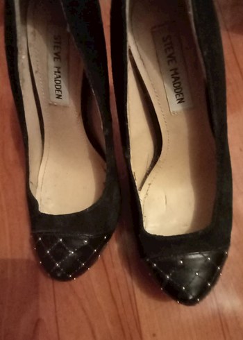 Steve Madden Parlak Siyah Yılan Derisi Desenli Stiletto