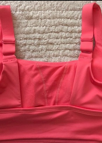 Orjinal Nike Koyu Pembe Spor Sütyeni - Görsel 4