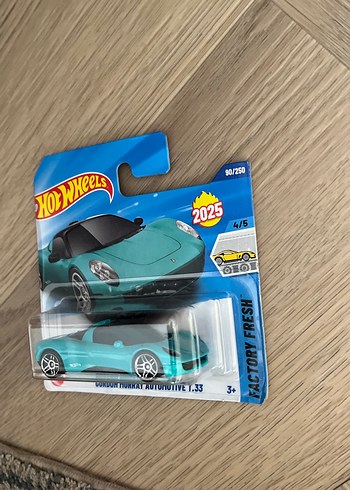  Pastel Turkuaz Hot Wheels Oyuncak Araba