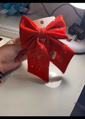 Renkli Desenli Kırmızı Fiyonk toka - Görsel 2