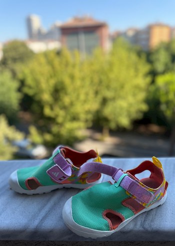 33 Beden çeşitli Renk Kız Çocuk Renkli Bağcıksız Street Sandalet