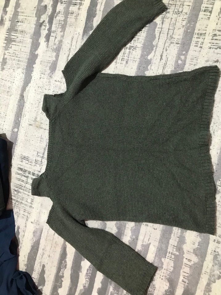 Gri Kadın Boğazlı Triko Kazak - Görsel 2