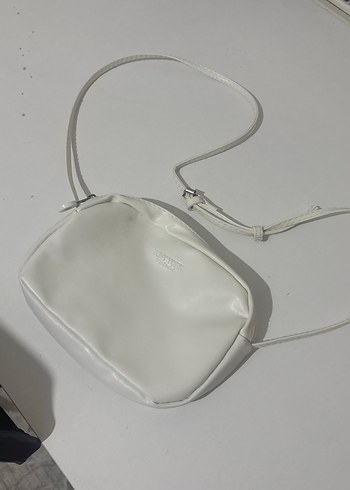 Kadın Beyaz Deri Çapraz Çanta
