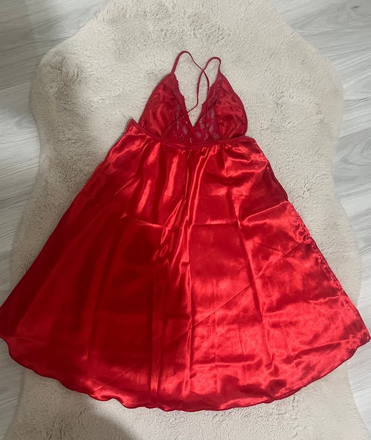 Kırmızı Dantel Detaylı Midi Saten Gecelik - Görsel 5