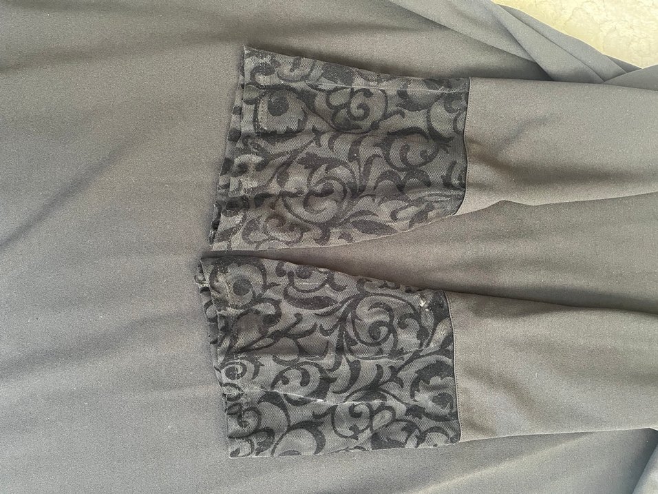 Dantel Detaylı Siyah Elbise - Görsel 2