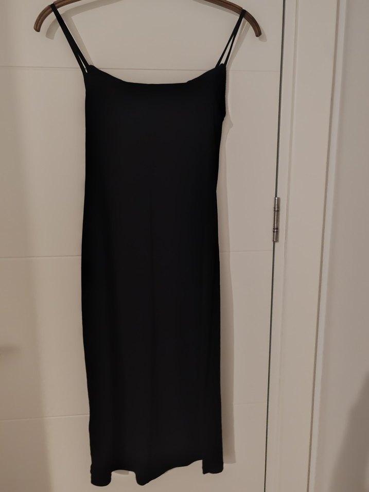 Siyah Uzun Sade Kadın Elbise - Görsel 2