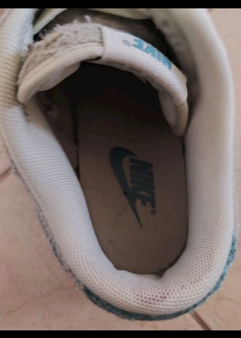 37,5 Beden yeşil Renk Yeşil Kadın Nike Spor Ayakkabı