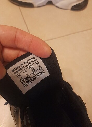 36 Beden siyah Renk Spor ayakkabı