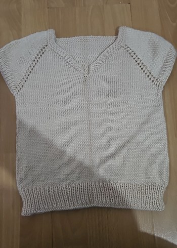 9-12 Ay Beden bej ve siyah seçeneğiyle suveter boy 35cm en 56 cm