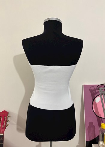 Gül detaylı Beyaz Straplez Mini Büstiyer - Görsel 2