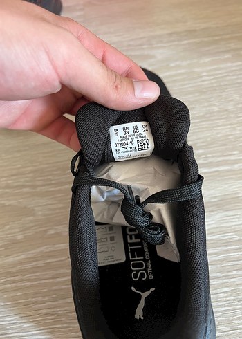 37 Beden siyah Renk SIFIR ORİJİNAL PUMA ANZARUN LİTE SİYAH UNISEX AYAKKABI