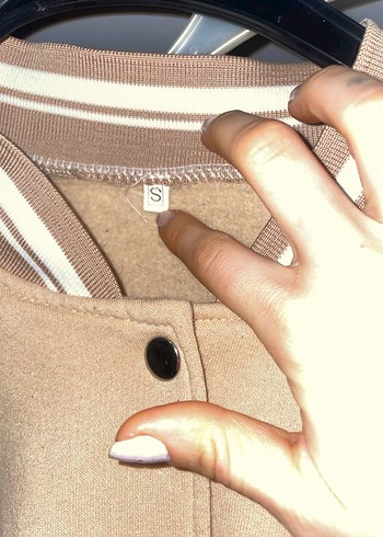 Bej ve Beyaz Baskılı Kadın Ceket - Görsel 2