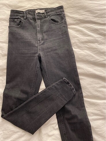 Pull and Bear dar paçan jean