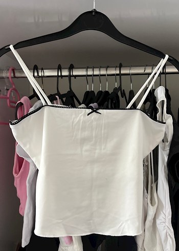 Koton Beyaz İnce Askılı Pamuklu Kadın Crop