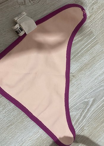 Pembe Baskılı Bebek Önlüğü Seti - Görsel 4