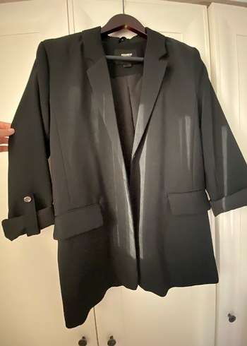 Siyah Düğmeli Kadın Midi Blazer