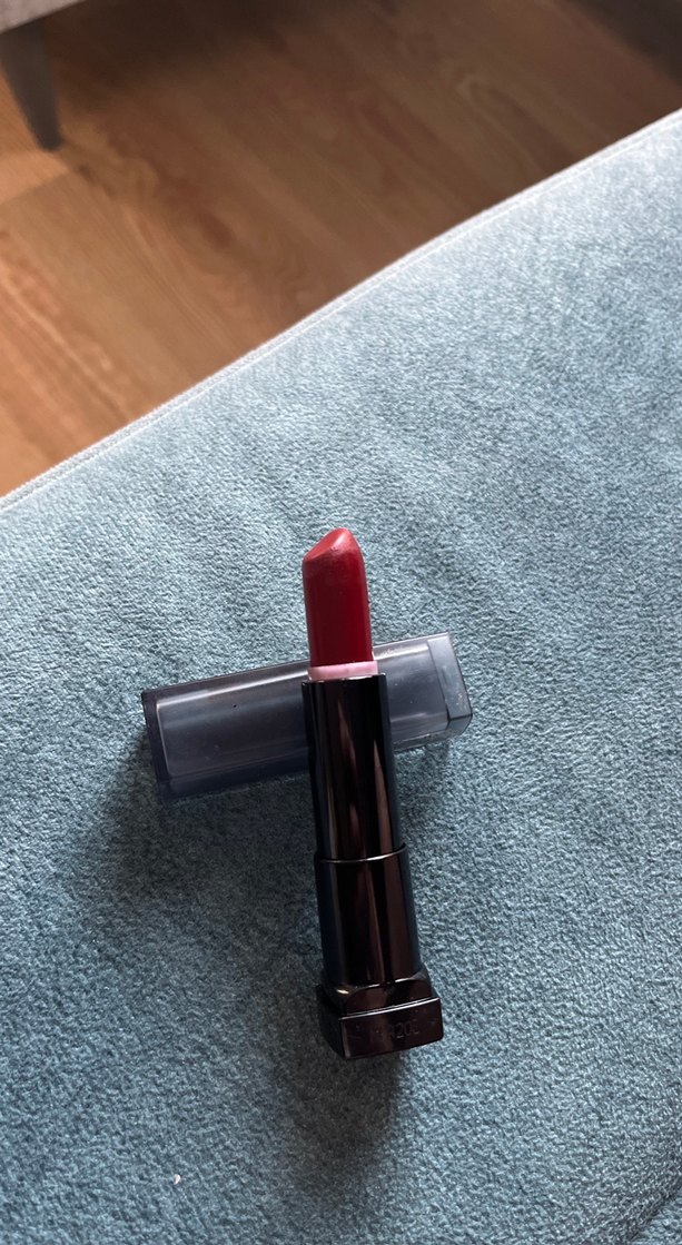 Koyu Bej Renkli Ruj - Görsel 3