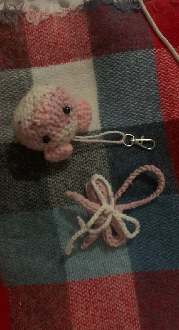 Pembe Örgü Bohem Anahtarlık - Görsel 2