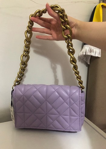 Zara Mor Deri Zincir Detaylı Kadın Çanta