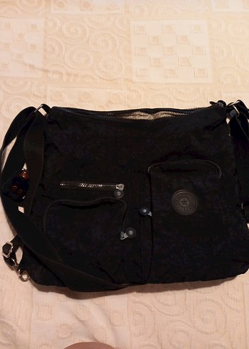 Kipling ürünü