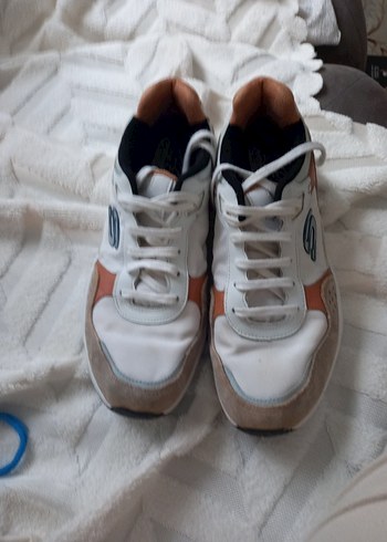 Skechers Beyaz Spor Ayakkabi