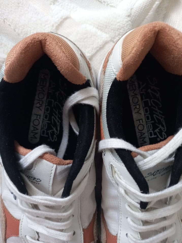 skechers Beyaz Spor Ayakkabı — görsel 4/10
