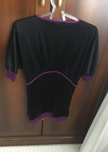 Koton Mor V Yakalı Gotik Kadın Bluz