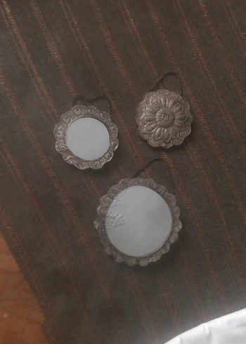 Diğer Bej ve Gri Dekoratif Çiçek Desenli Aynalar