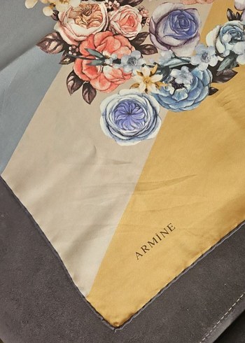 Armine Çiçek Desenli Bohem Kadın Şal