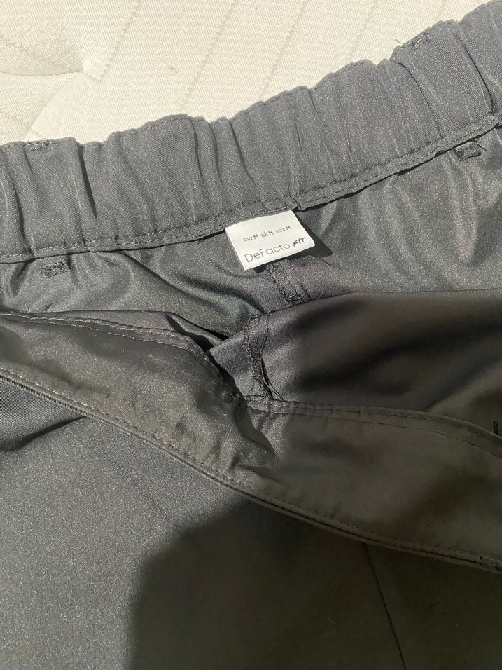 Siyah Rahat Kesim Mini Etek - Görsel 3