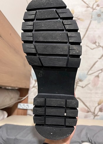 Siyah Süet Platform Topuklu Kadın Bot - Görsel 7