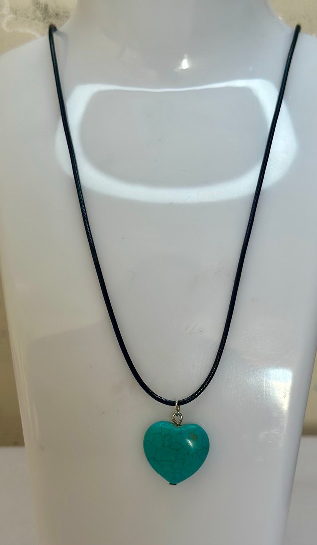Turkuaz Kalp Boncuklu Midi Kolye - Görsel 3