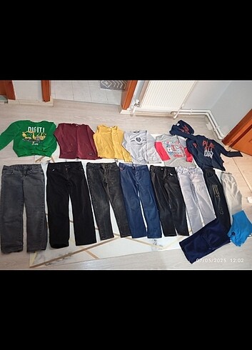 7-8 yaş erkek çocuk kot pantolon sweatshirt toplu