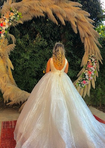 Dubai taşlı prenses model gelinlik - Görsel 2