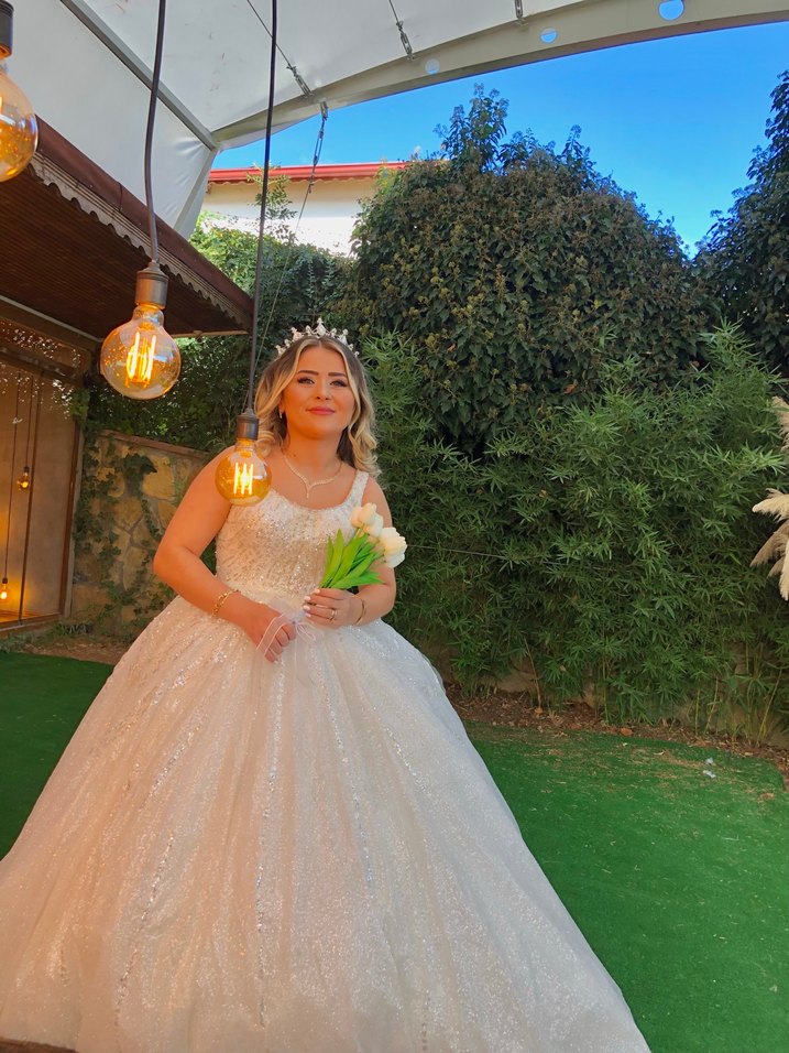 Dubai taşlı prenses model gelinlik - Görsel 3