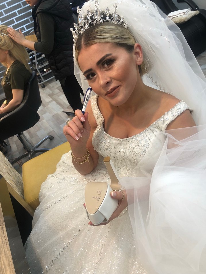 Dubai taşlı prenses model gelinlik - Görsel 4