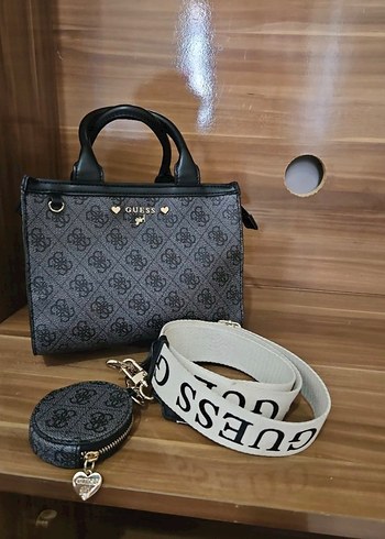 Guess Çanta