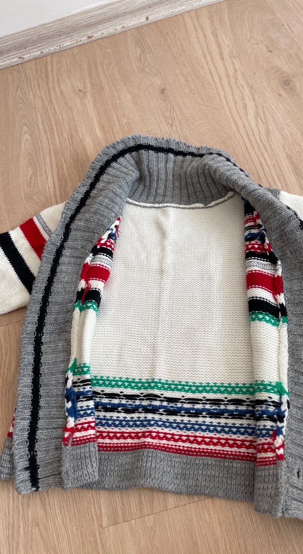 Nakışlı Gri Örgü Erkek Çocuk Hırka - Görsel 2