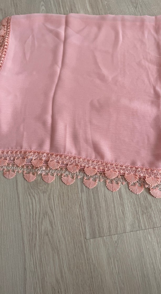 Dantel Detaylı Pembe Kadın Fular - Görsel 3