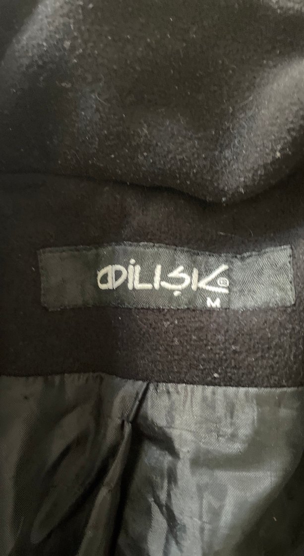 Siyah Düğmeli Kadın Kaban - Görsel 2