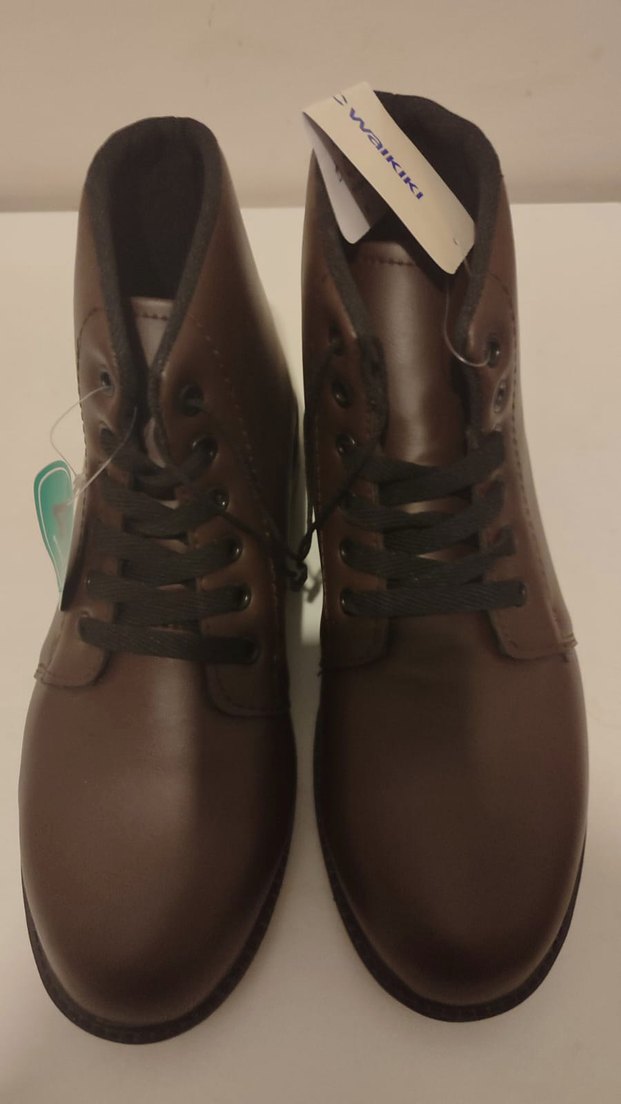 LC Waikiki Erkek Kahverengi Minimalist Bot - Görsel 4