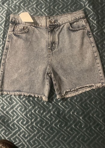 Gri Kadın Denim Mini Şort
