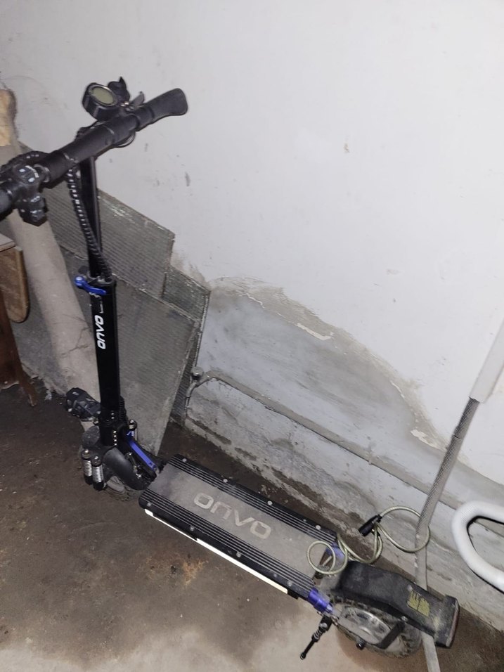 Orjinal Onvo Siyah Scooterı - Görsel 2