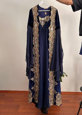 Nakışlı Lacivert Uzun kaftan