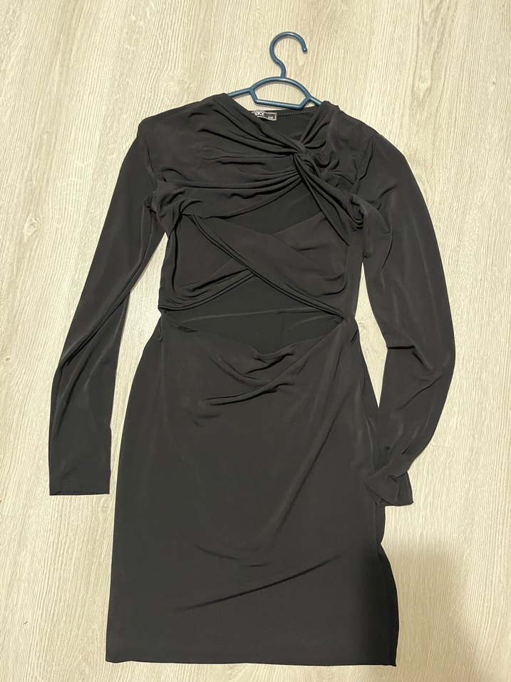 Drapeli Siyah Uzun kollu elbise iç göstermez dekolteli - Görsel 2