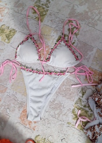 s Beden Pembe Nakışlı Dantelli İpli Bikini